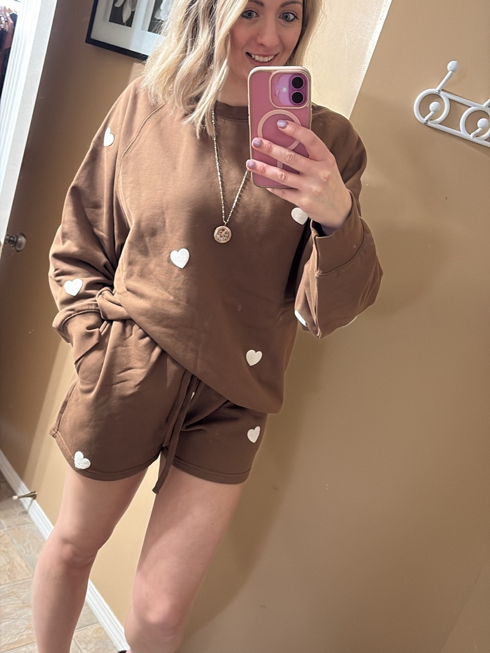 Brunette The Label Brown Crewneck Sweatshirt with White Heart Accents